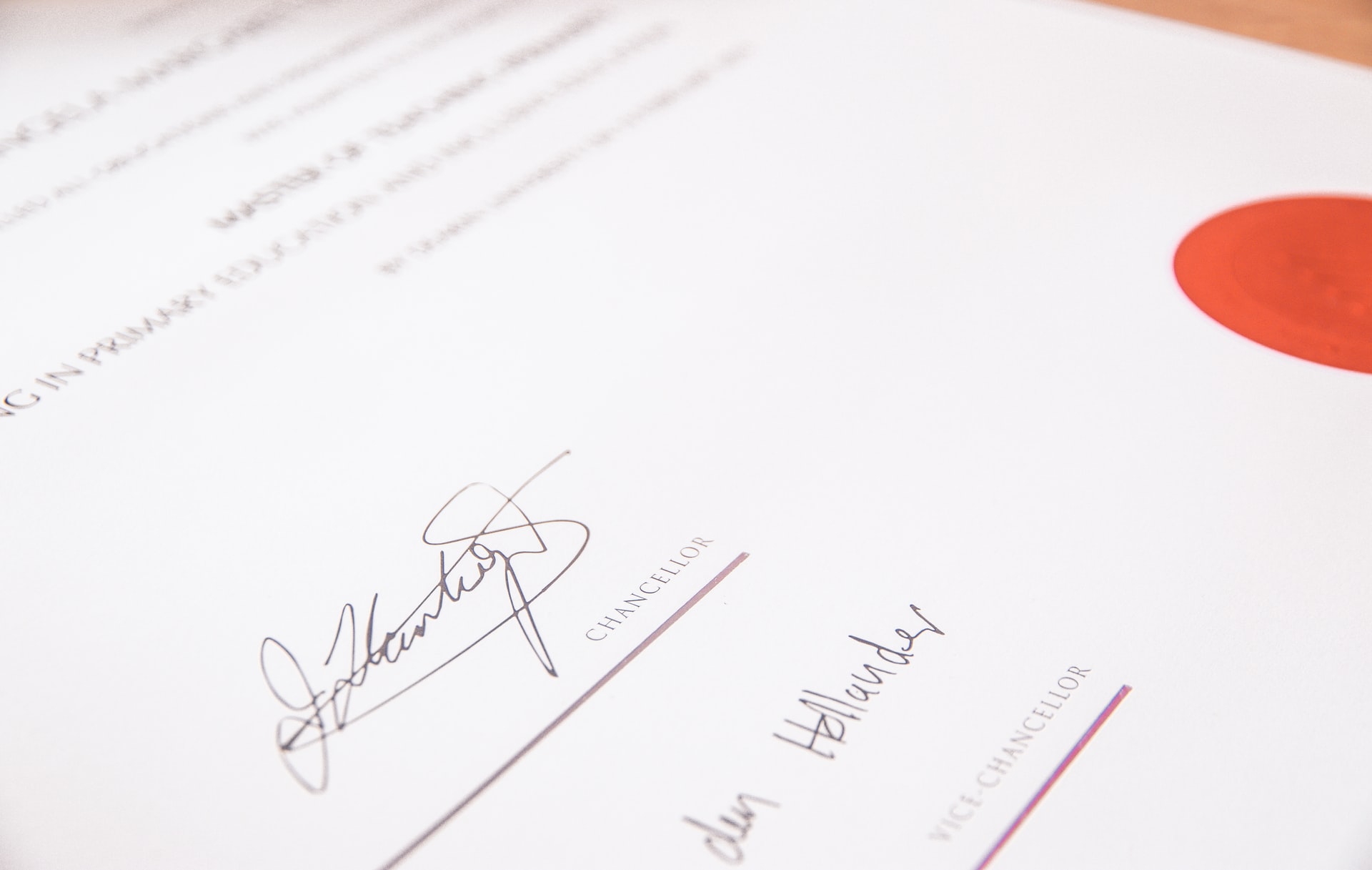 5 Things You Can Do With a Business Degree 1 pic1 14